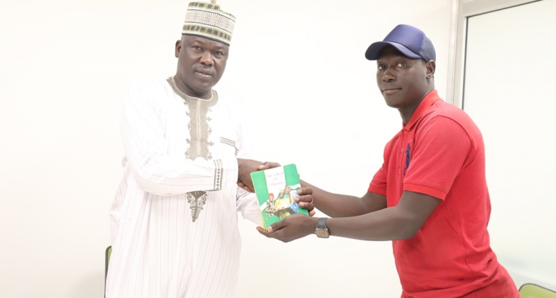 After Launch of Book on Hate Speech, Author Donates Copies to AUN