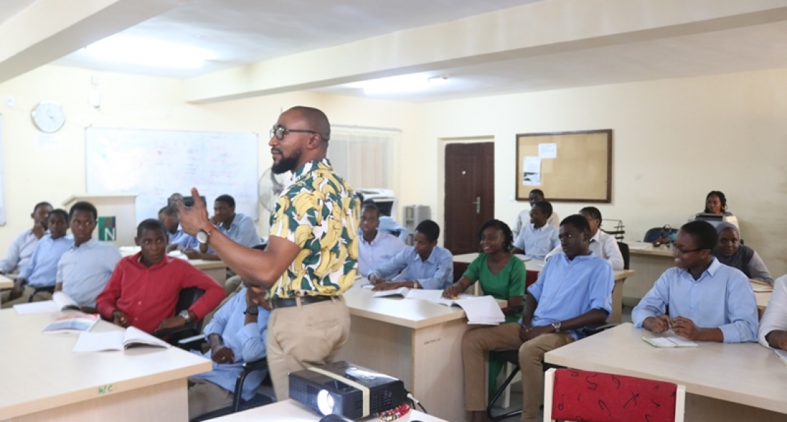 Writing Center Holds Workshop for AUN Schools Secondary 