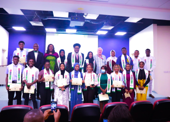 16 Join AUN’s Honor Society.