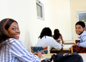 Returning Students Savor First Day of Classes in the Fall Semester