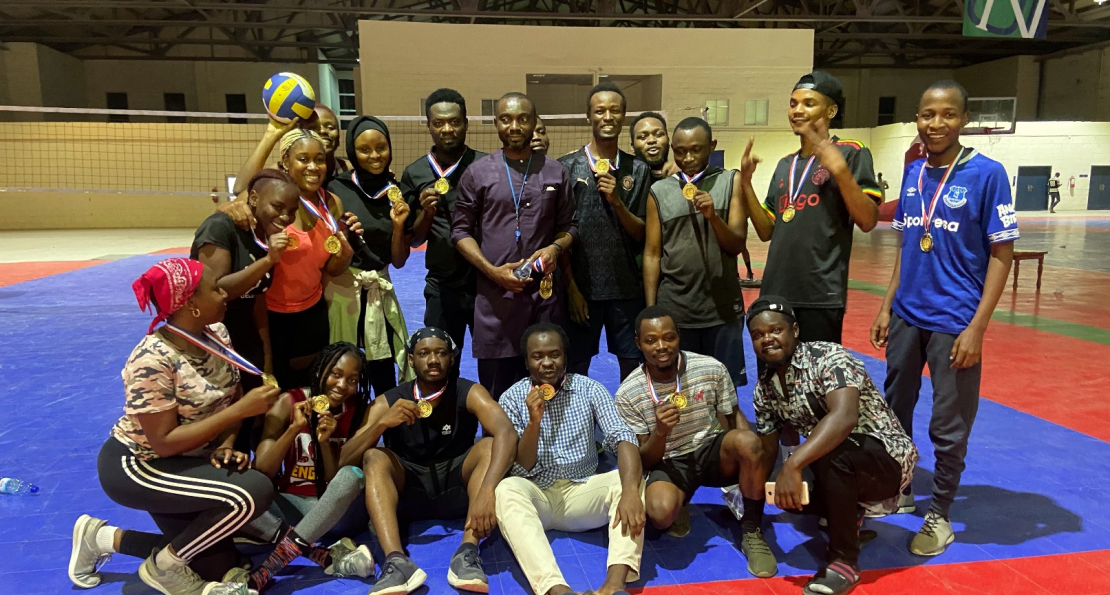 Volpi Boys and Aisha Kande win Gold at Inter-dorm volleyball tournament