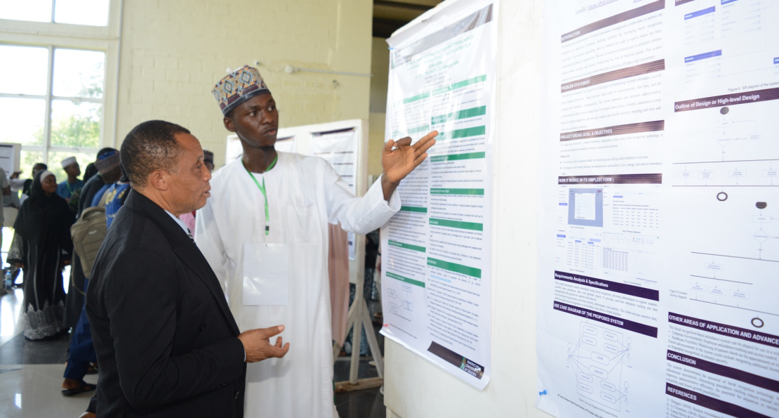 AUN's SITC Hosts Senior Design Project Poster Presentation, Wows Visitors